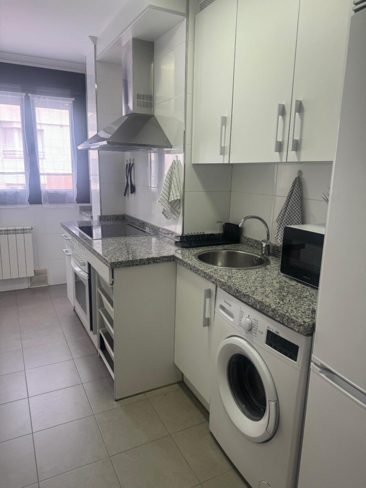 Apartamento En Gijon Con Garaje Y Wifi Eksteriør billede